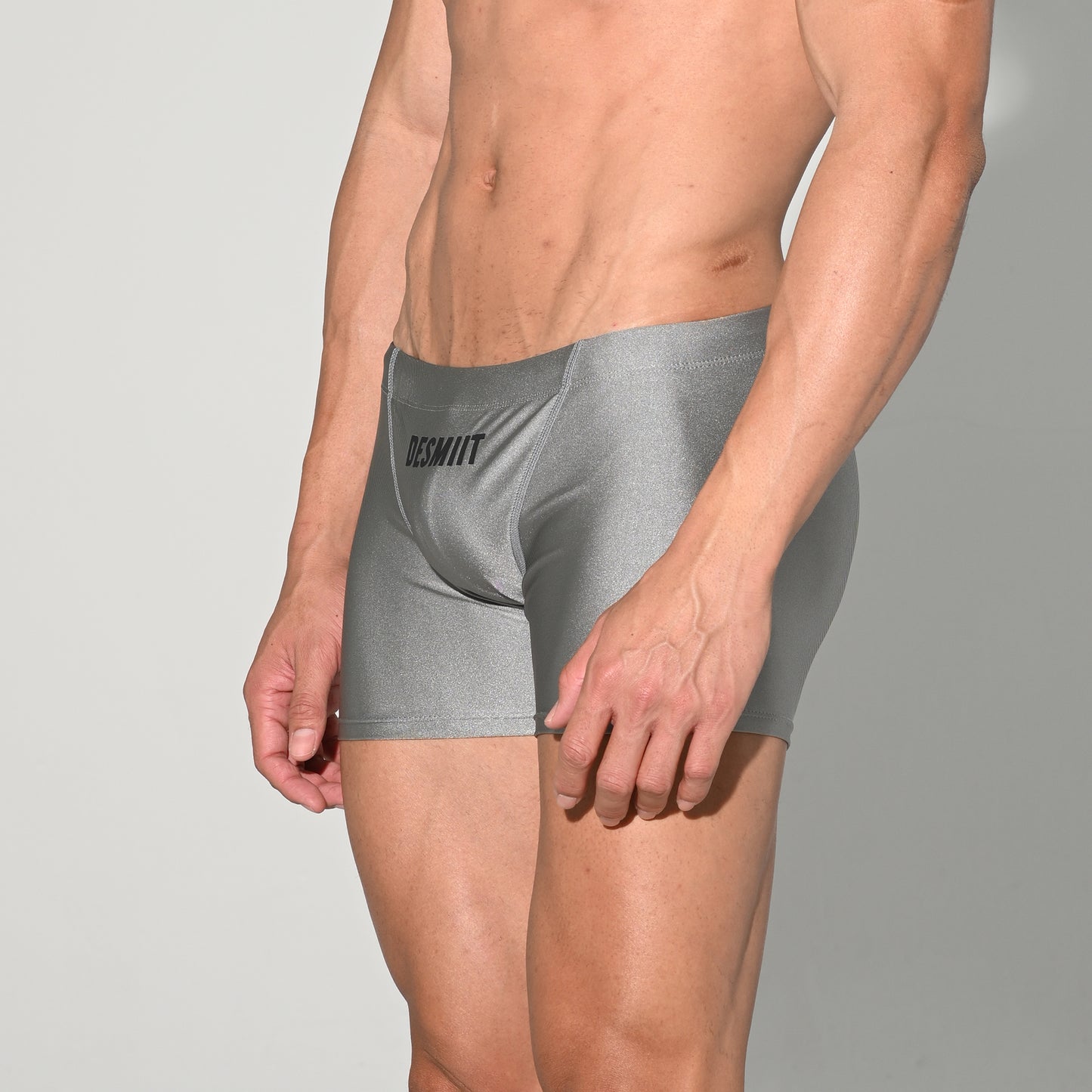 Men's Quick-Drying Swimwear Stretchy Mesh-Lined Sporty Cup Swim Trunks S4524