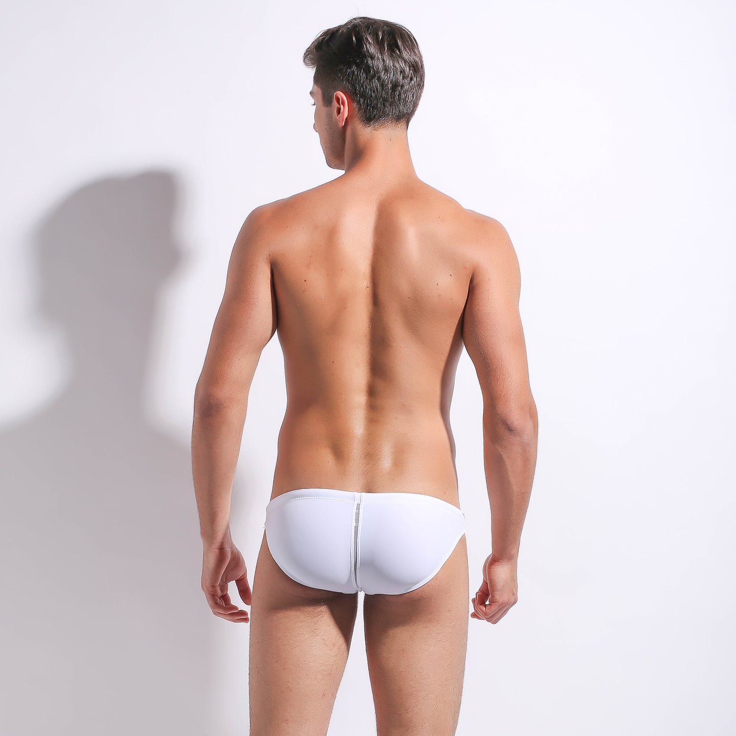 DESMIIT Men's swimming briefs Sexy low waist bikini Tan beach tee Japanese trend Swimwear S312