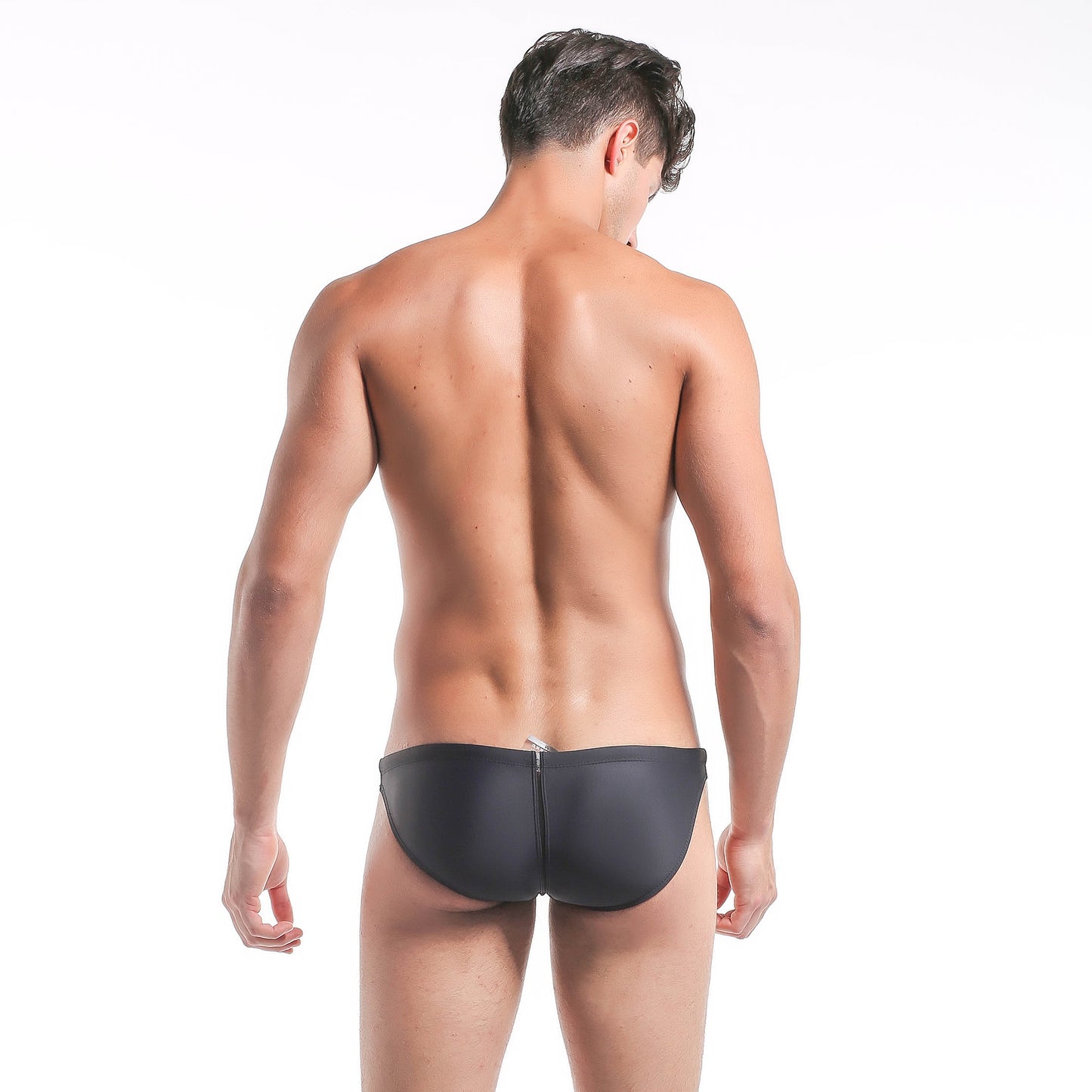 DESMIIT Men's swimming briefs Sexy low waist bikini Tan beach tee Japanese trend Swimwear S312