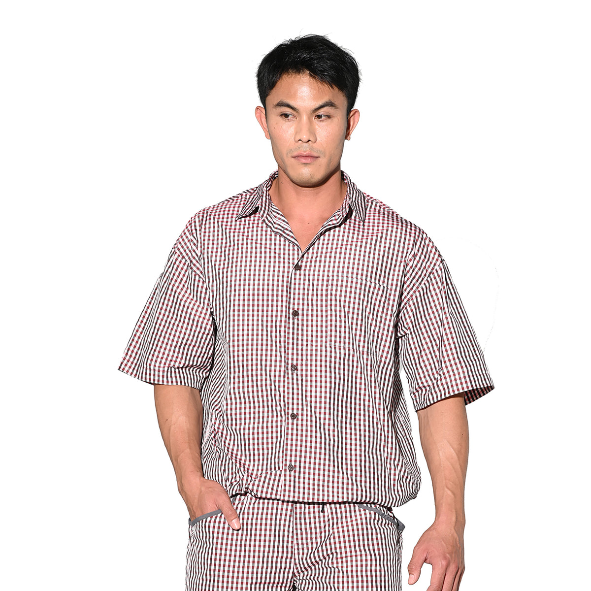 DESMIIT Men's Plaid Short Sleeve Button Down Shirt Loose Fit Non-Stretch Nylon Camp Collar Casual Vacation Shirt with Chest Pocket T3502