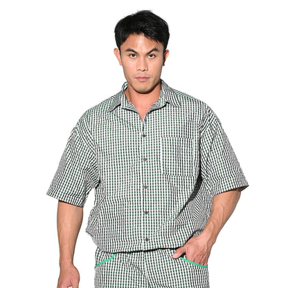 DESMIIT Men's Plaid Short Sleeve Button Down Shirt Loose Fit Non-Stretch Nylon Camp Collar Casual Vacation Shirt with Chest Pocket T3502