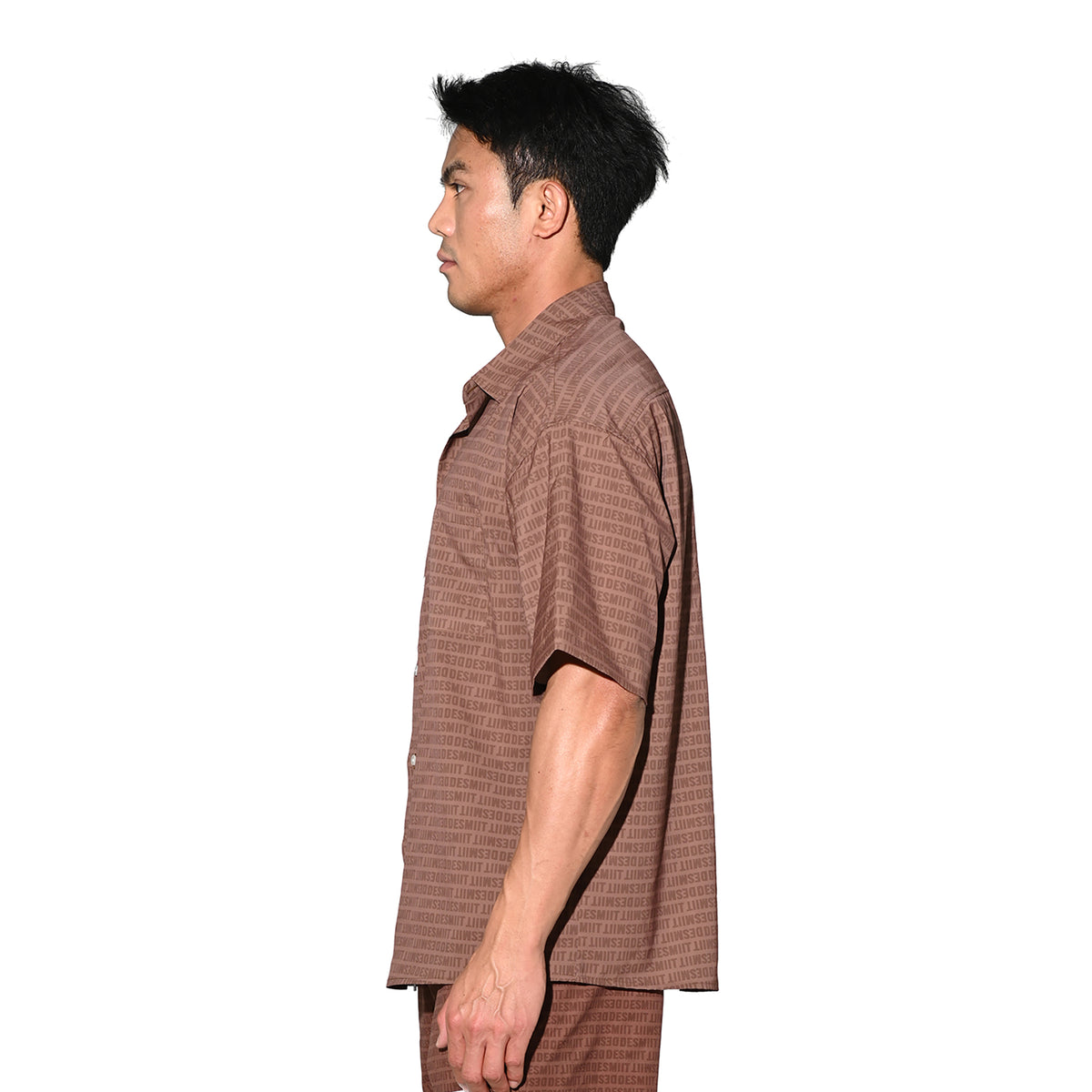DESMIIT Men's Letter Print Short Sleeve Button Down Shirt Loose Fit Non-Stretch Nylon Camp Collar Casual Vacation Shirt T3505