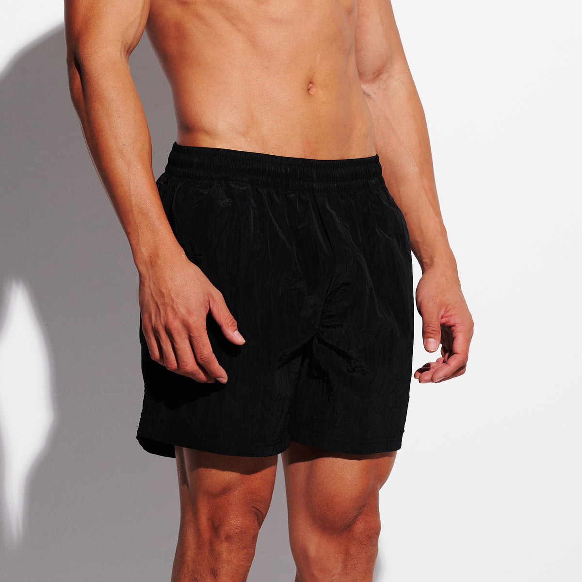 DESMIIT Men's Fashion Swim Board Shorts, Glossy Fabric Quick‑Dry Breathable Summer Beach Trunks B4695