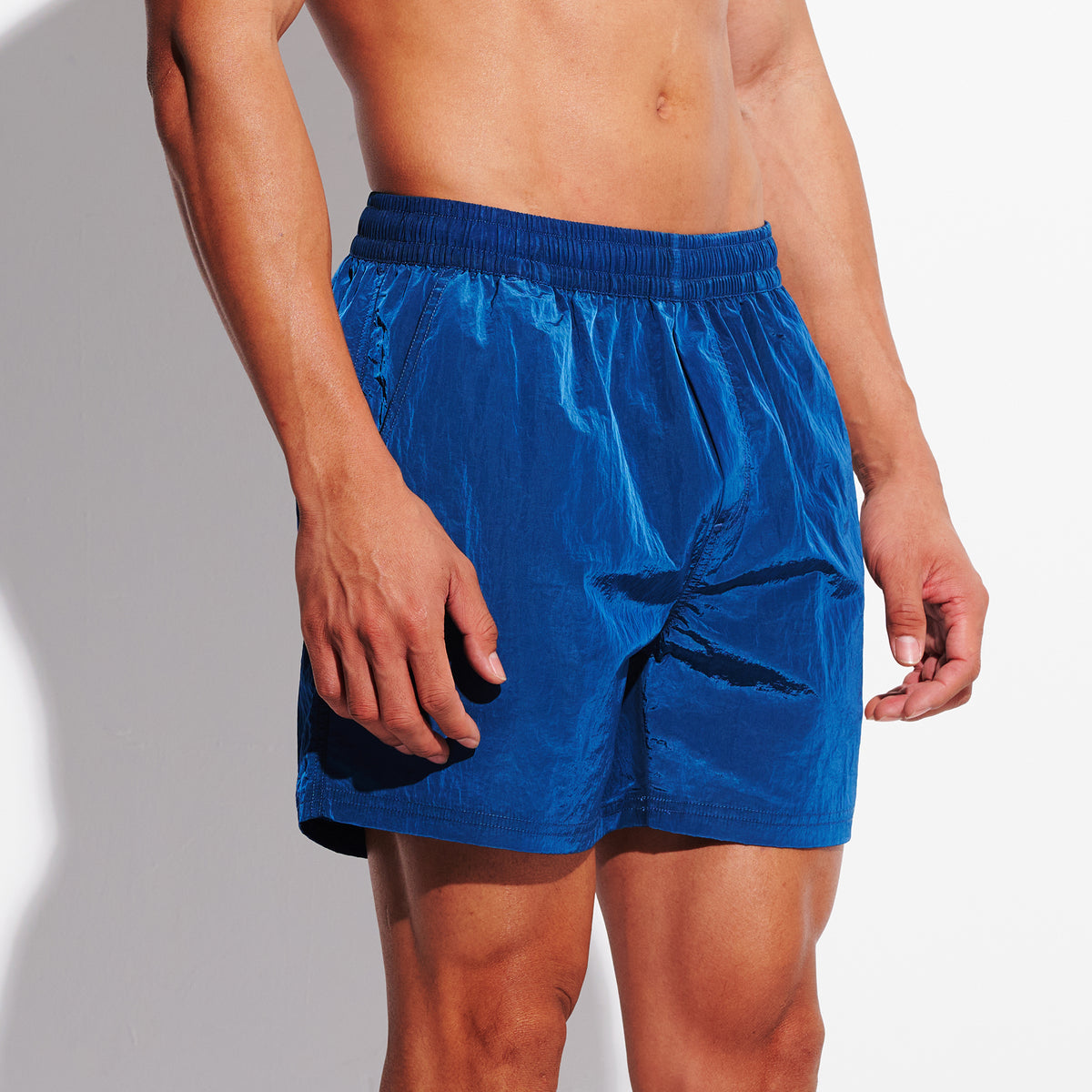 DESMIIT Men's Fashion Swim Board Shorts, Glossy Fabric Quick‑Dry Breathable Summer Beach Trunks B4695