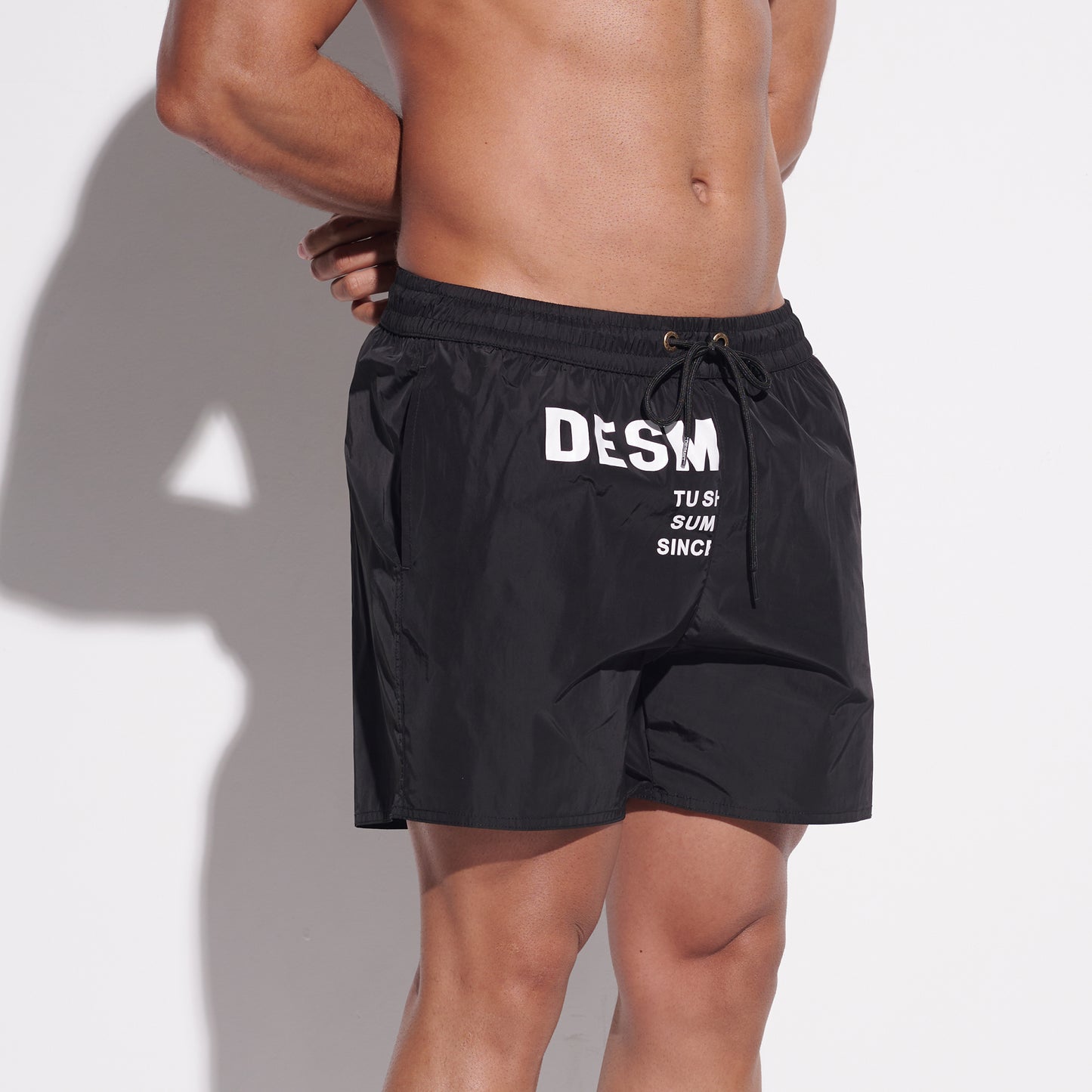 DESMIIT Men's Modern Short‑Fit Drawstring Swim Board Shorts with Pockets, Breathable Summer Beach Trunks for Aerobics Everyday GYM shorts B3346