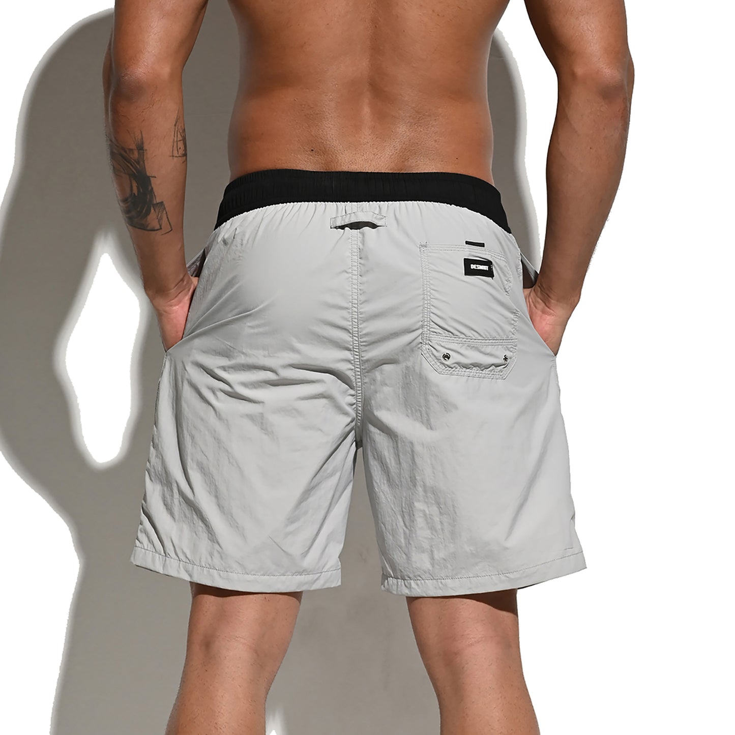 Men's Solid Color Drawstring Board Shorts | Quick-Dry Portable Sports Swimwear with Pockets B4114