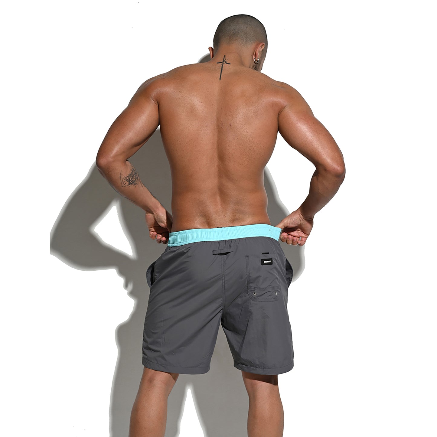 Men's Solid Color Drawstring Board Shorts | Quick-Dry Portable Sports Swimwear with Pockets B4114