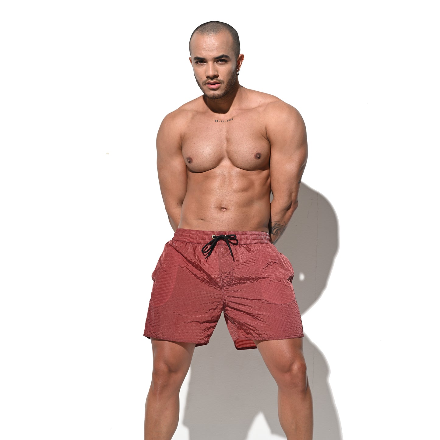 DESMIIT Men's Solid Color Ultra‑Thin Fast‑Dry Beach Shorts, Casual Summer Swim Trunks with Pockets B4236