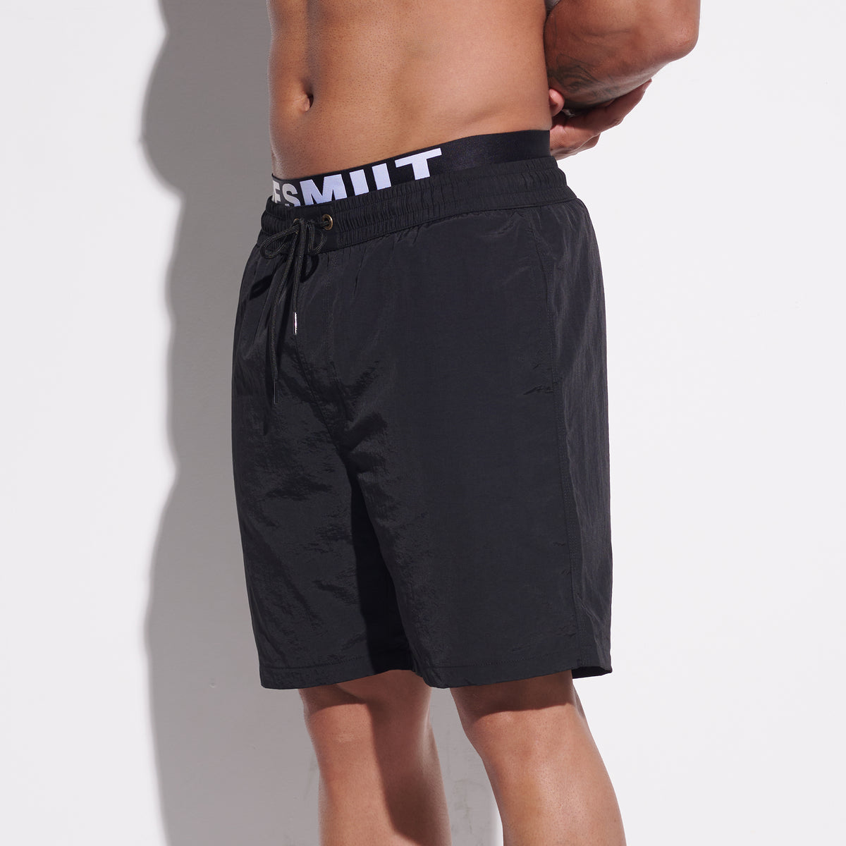 DESMIIT Men's Mock Two-Piece Swim Board Shorts Structured Fabric Quick‑Dry Breathable Beach Shorts B4351
