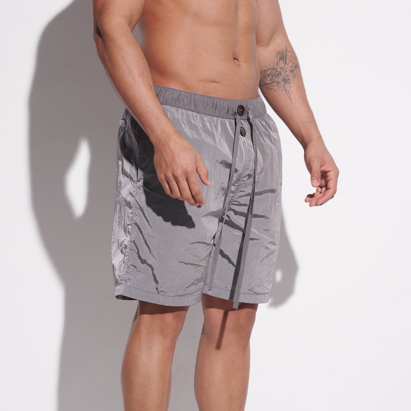 DESMIIT Men's Fashion Quick dry Thin Shiny‑Fabric Swim Board Shorts Quick‑Dry Breathable Beach shorts B4356