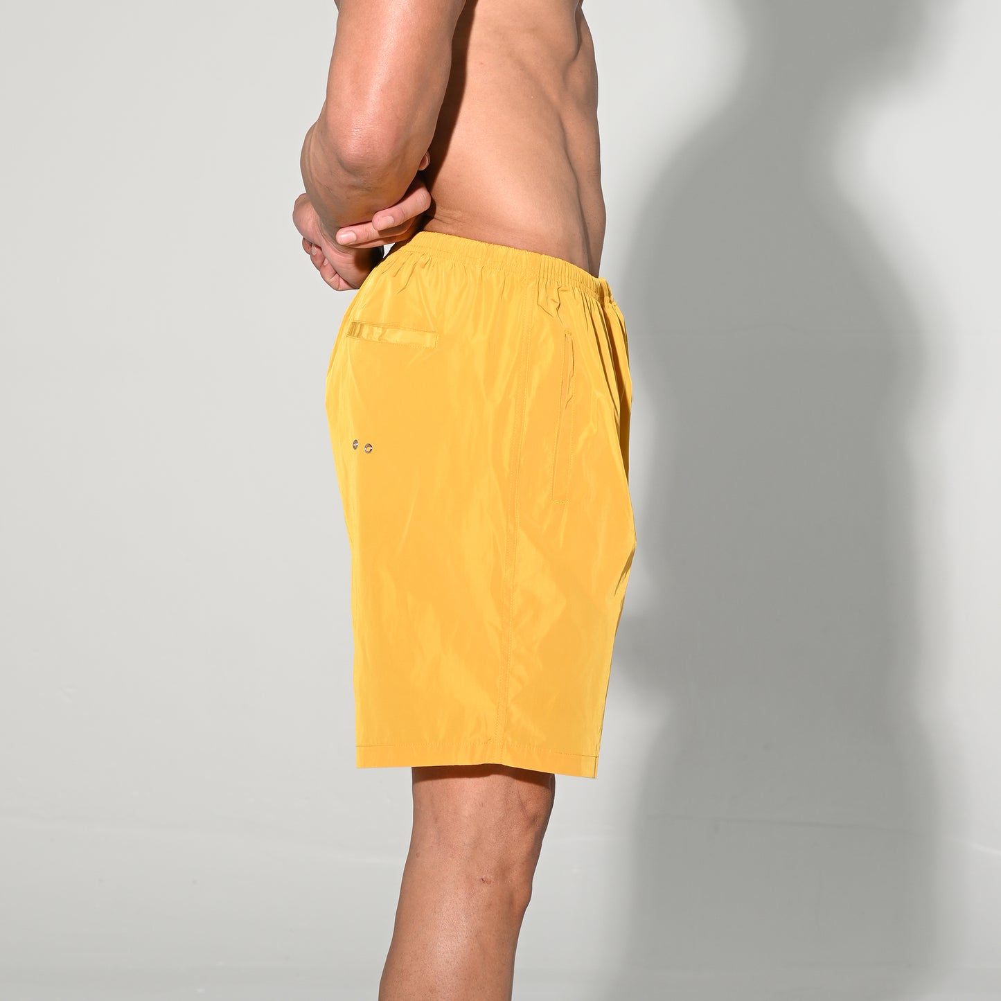 DESMIIT Men's Vibrant Solid Color Beach Shorts | Fast-Dry Casual Summer Swim Trunks with Pockets B4572