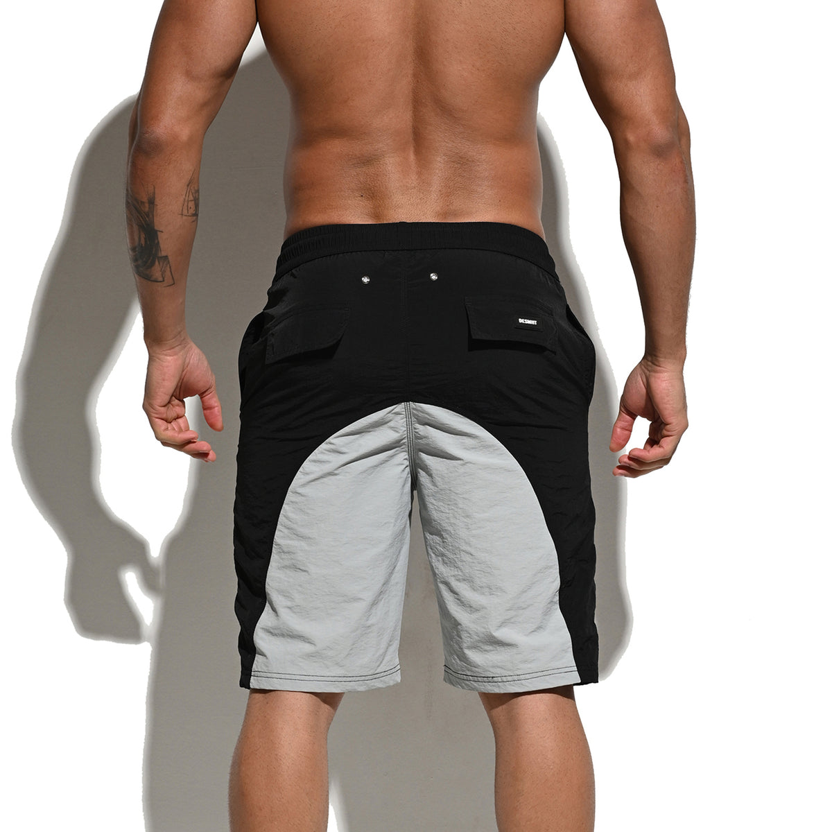 DESMIIT Men's Color Block Drawstring Quick Dry Swim Board Shorts, Full Liner Breathable Beach Shorts B5116