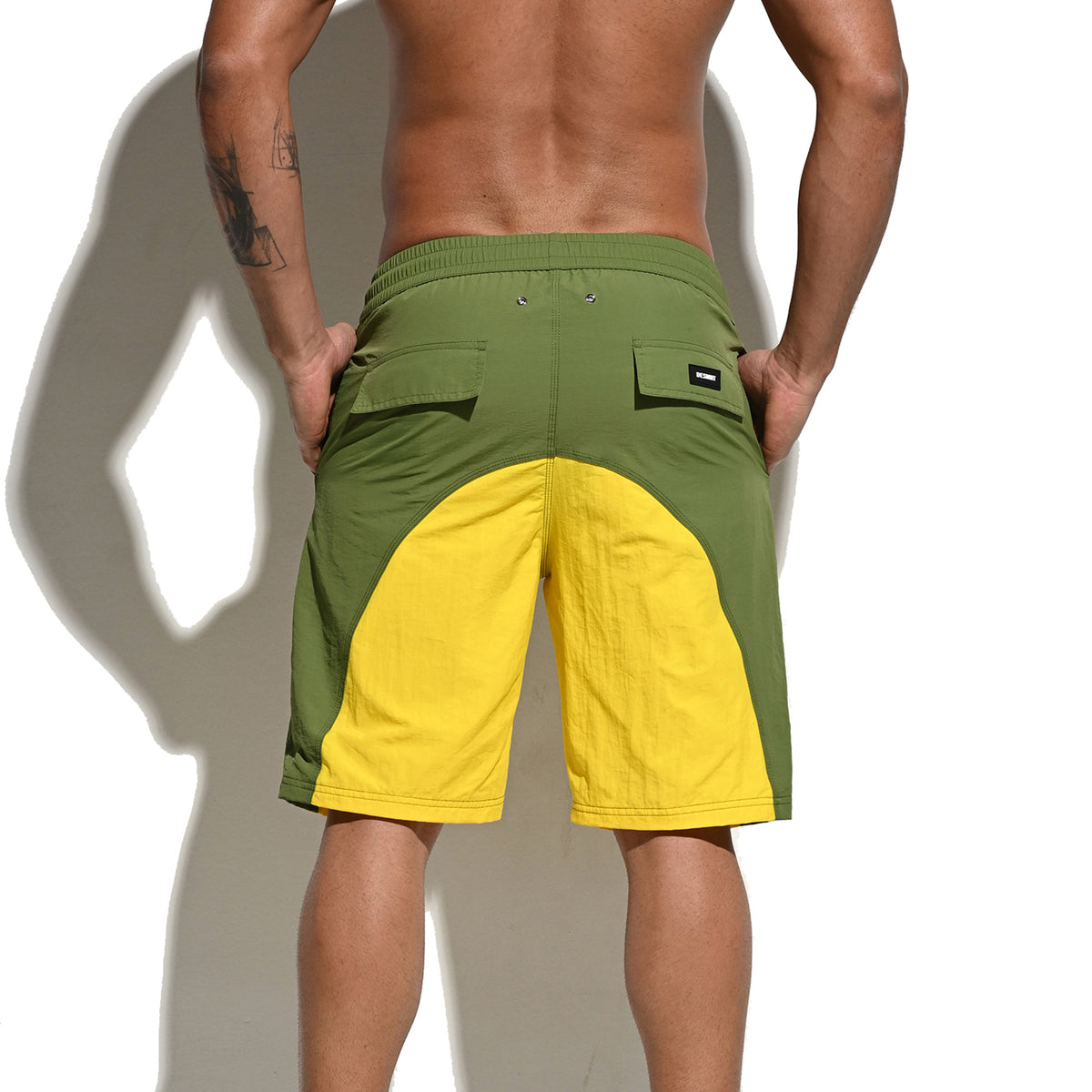DESMIIT Men's Color Block Drawstring Quick Dry Swim Board Shorts, Full Liner Breathable Beach Shorts B5116