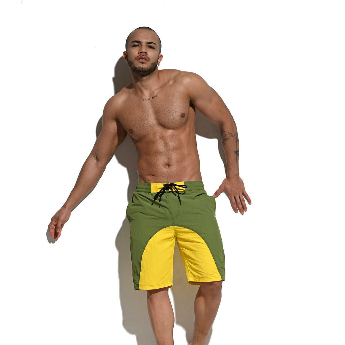 DESMIIT Men's Color Block Drawstring Quick Dry Swim Board Shorts, Full Liner Breathable Beach Shorts B5116