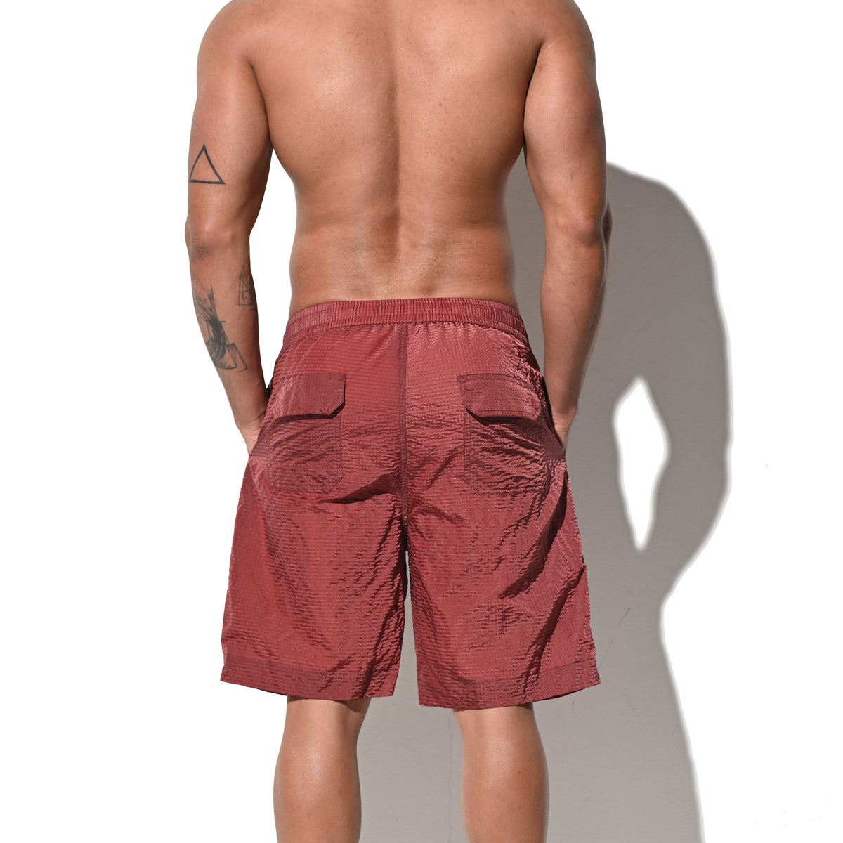DESMIIT Men's Mid‑Length Solid Color Ultra‑Thin Fast‑Dry Beach Shorts, Casual Summer Swim Trunks with Pockets B5238