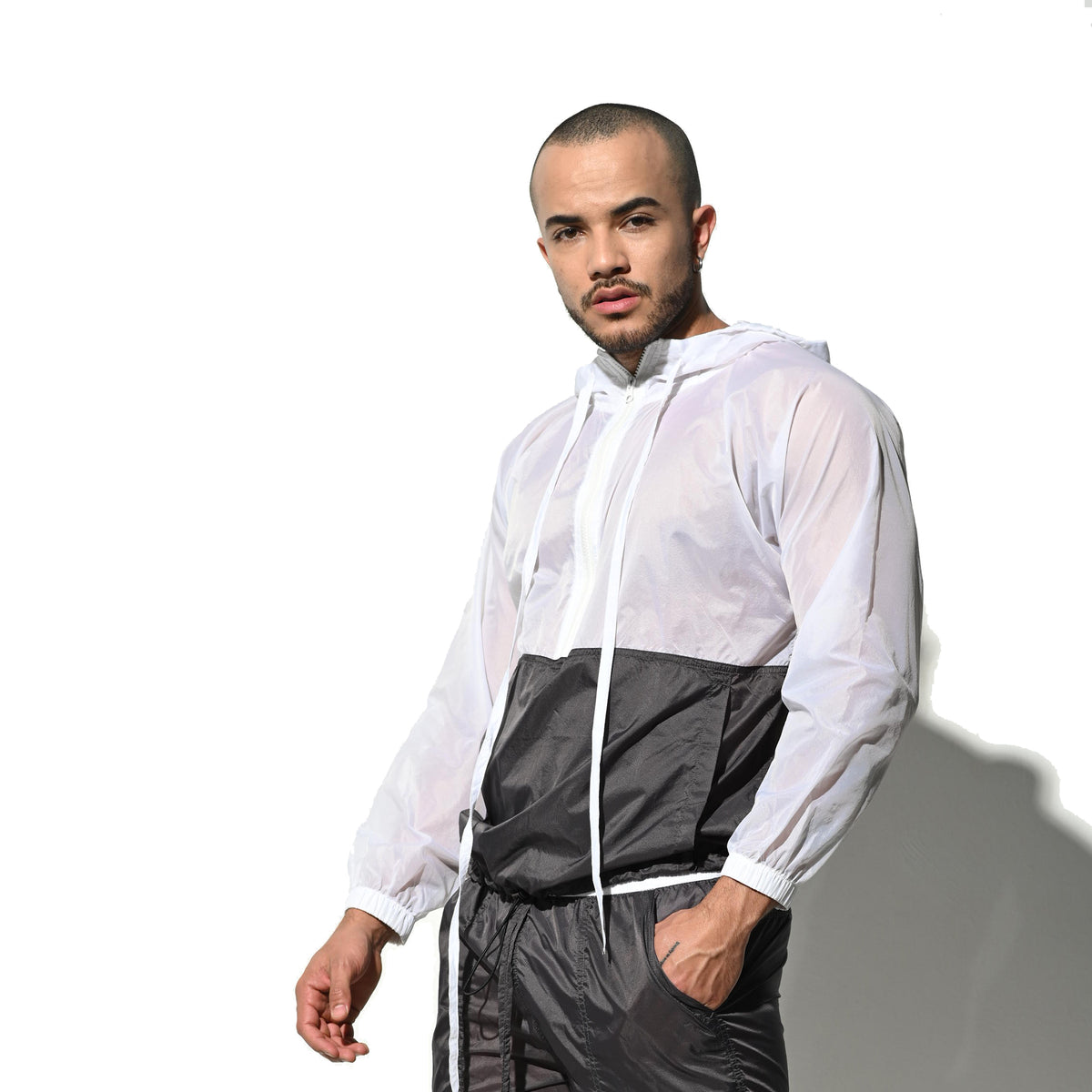 Men's Hooded Long Sleeve Sun Protection Jacket, Two-Tone Lightweight Quick Dry Sheer Windproof UV Protection Outerwear B7126