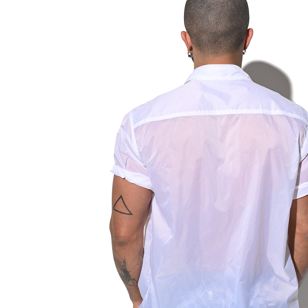DESMIIT Men's Ultra Thin Semi-Sheer Short Sleeve Button Down Shirt, Loose Fit Nylon Ultra Lightweight UV Protection Vacation Travel Shirt B7241