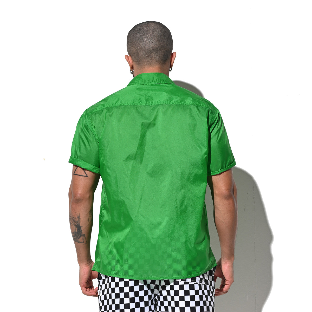DESMIIT Men's Ultra Thin Semi-Sheer Short Sleeve Button Down Shirt, Loose Fit Nylon Ultra Lightweight UV Protection Vacation Travel Shirt B7241