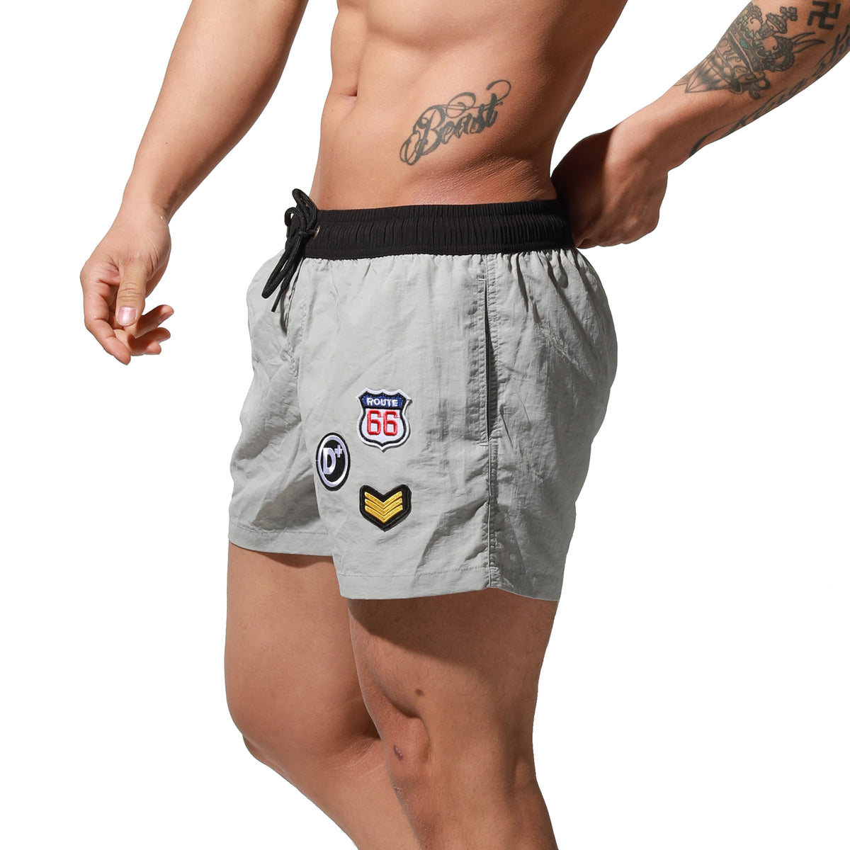 Men's Lightweight Quick-Dry Board Shorts Drawstring Patch Design Swim Trunks with Pockets S6016