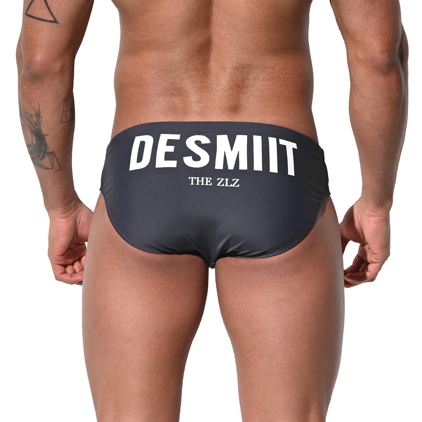 DESMIIT Men's Low Rise Letter Print Swim Briefs | High Stretch Quick-Dry Form-fitting S3211