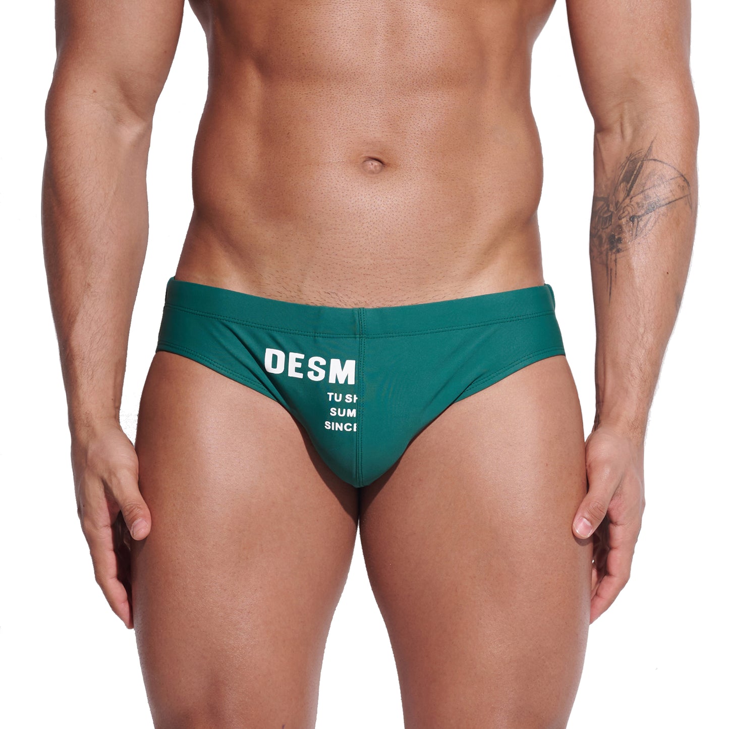 DESMIIT Men's Low Rise Swim Briefs with Cup - Quick Dry Tight Bathing Suit for Swimming  S3313