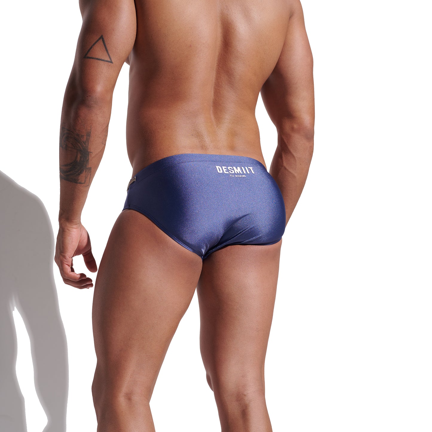 DESMIIT Men's Low Rise Padded Swim Briefs | Sexy Anti-embarrassment Bathing Suit  S3315