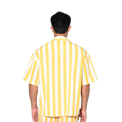 DESMIIT Men's Bold Horizontal Stripe Short Sleeve Button Down Shirt, Loose Fit Nylon Camp Collar Casual Vacation Shirt T3503