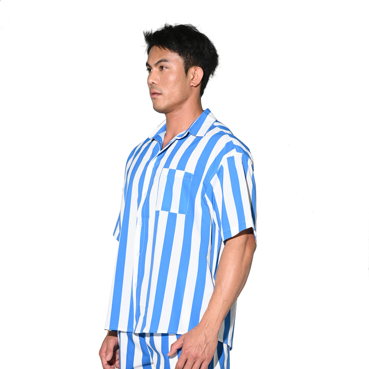 DESMIIT Men's Bold Horizontal Stripe Short Sleeve Button Down Shirt, Loose Fit Nylon Camp Collar Casual Vacation Shirt T3503