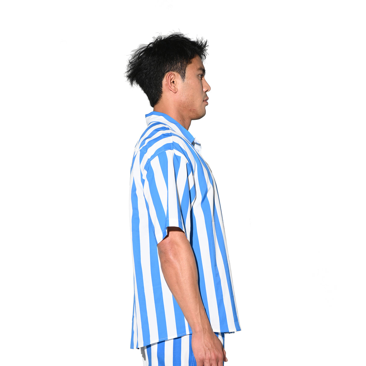 DESMIIT Men's Bold Horizontal Stripe Short Sleeve Button Down Shirt, Loose Fit Nylon Camp Collar Casual Vacation Shirt T3503
