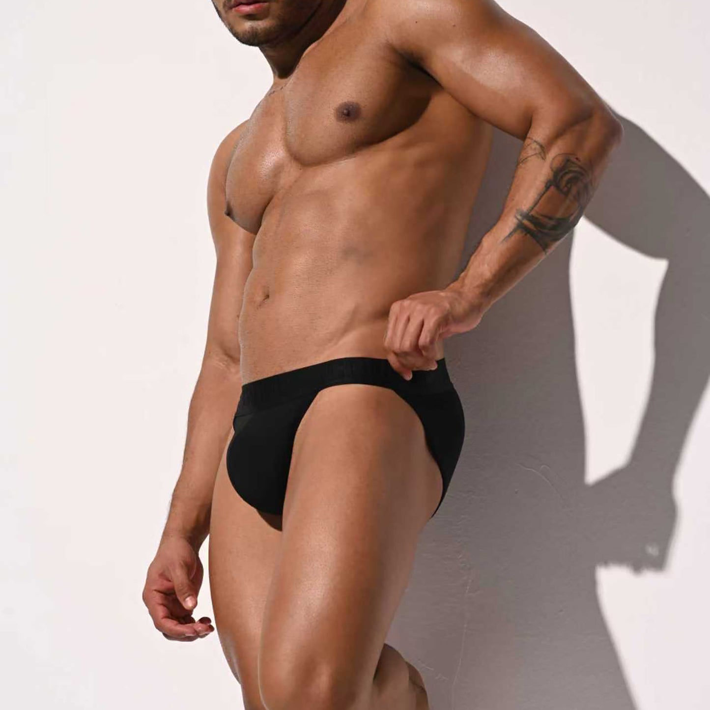 Men's Fitted Athletic Briefs  Ultra Soft High Elastic Lightweight Skin-Friendly Underwear U3103